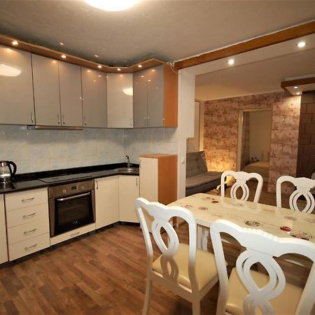 Ludvika Elegance Apartment Liepāja Dış mekan fotoğraf