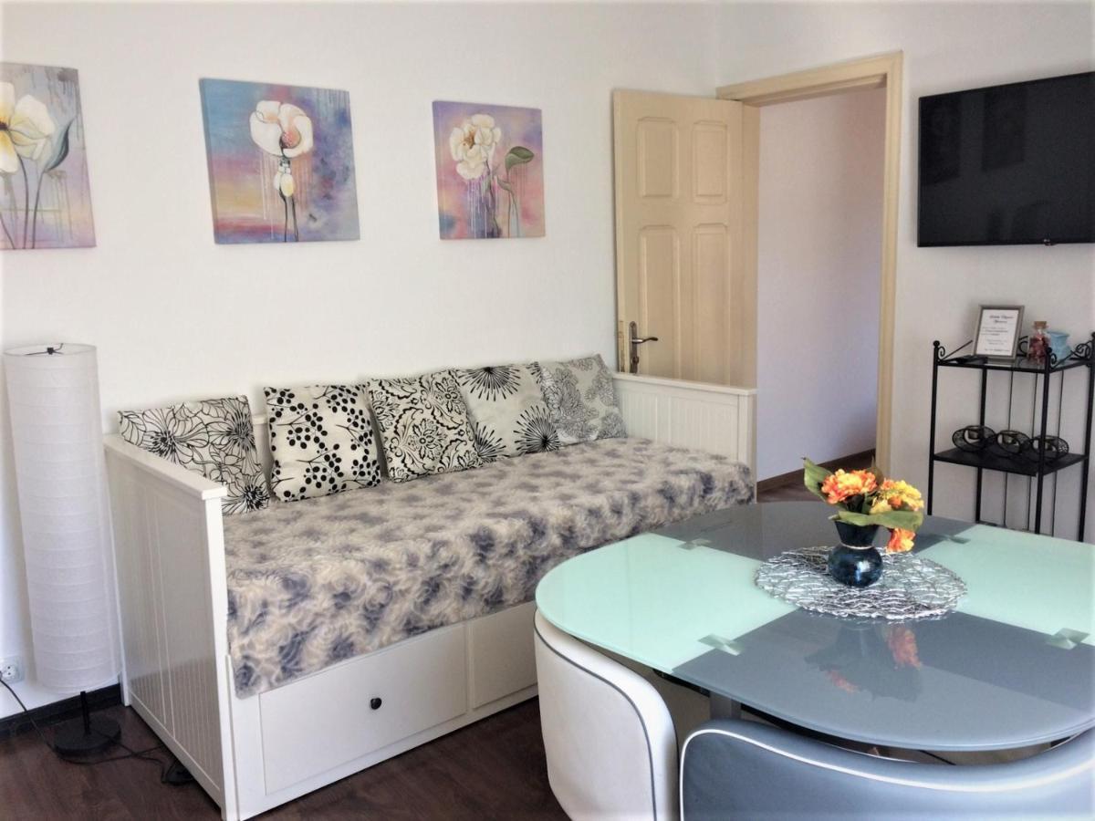 Ludvika Elegance Apartment Liepāja Dış mekan fotoğraf
